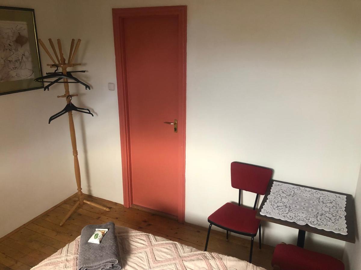 R&B Vendeghaz Apartment Balatonakarattya Exterior foto